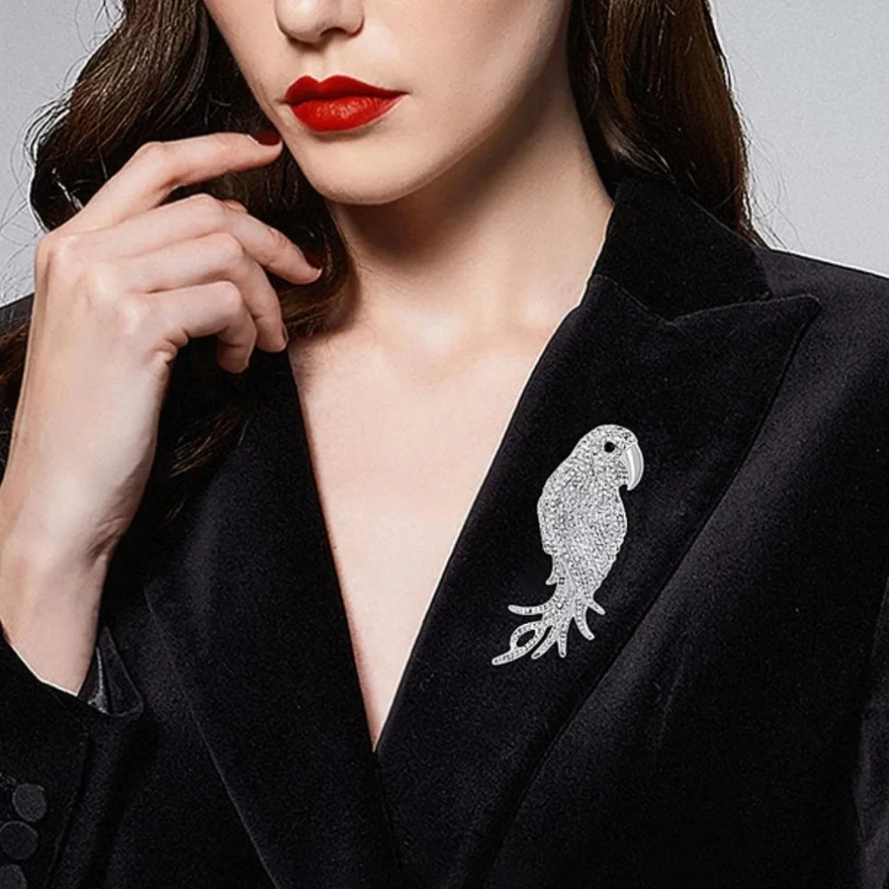 Sparkling Rhinestone Parrot Brooch pin - Picture 2 of 6